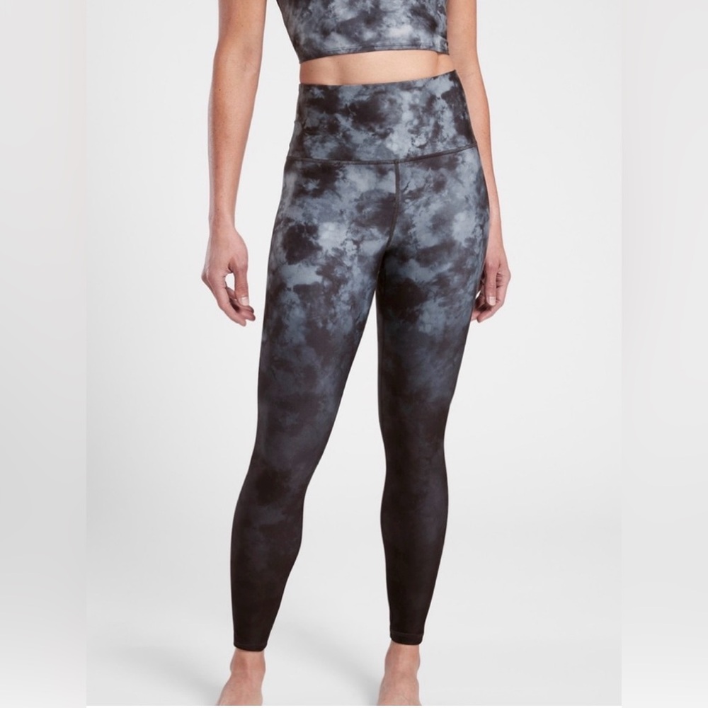Athleta Elation Printed 7/8 Tight Dance All Night Black Size XS